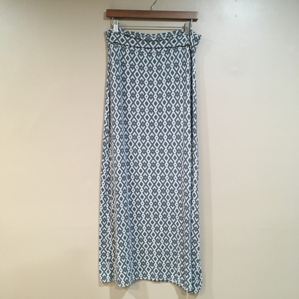 Max Studio Maxi Skirt Womens L Gray White Geometric Boho Long Foldover Modest